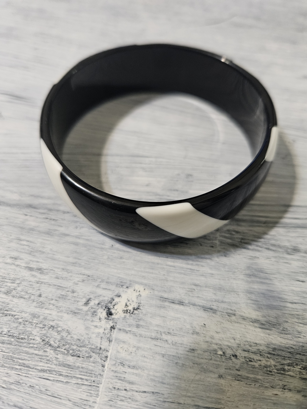 Source Unknown Black and White Resin Bangle Bracelet